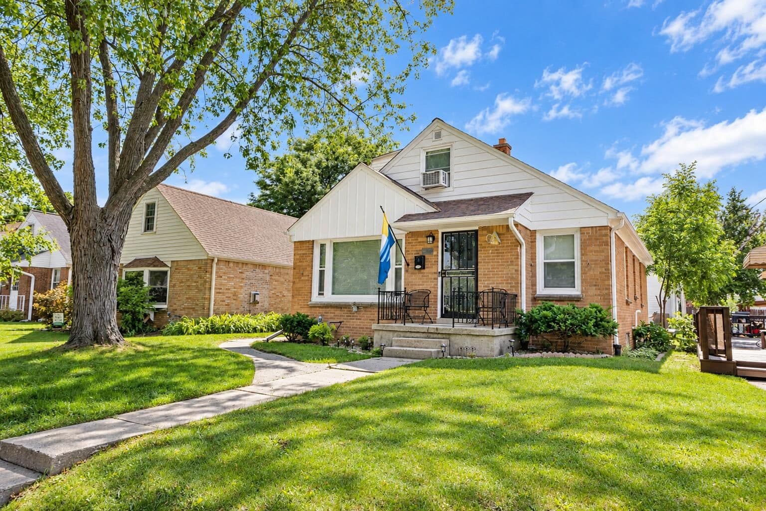 3045 84th St, Milwaukee, WI 53222
