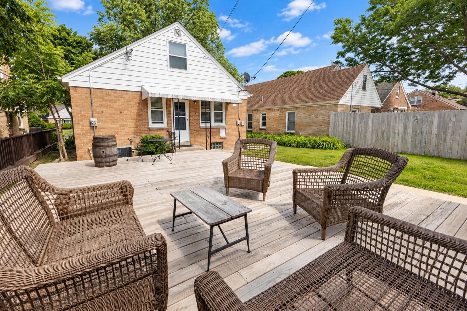 3045 84th St, Milwaukee, WI 53222 2