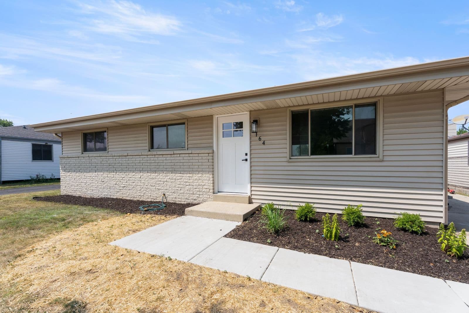 164 Uncas Ave, Milwaukee, WI 53207 3