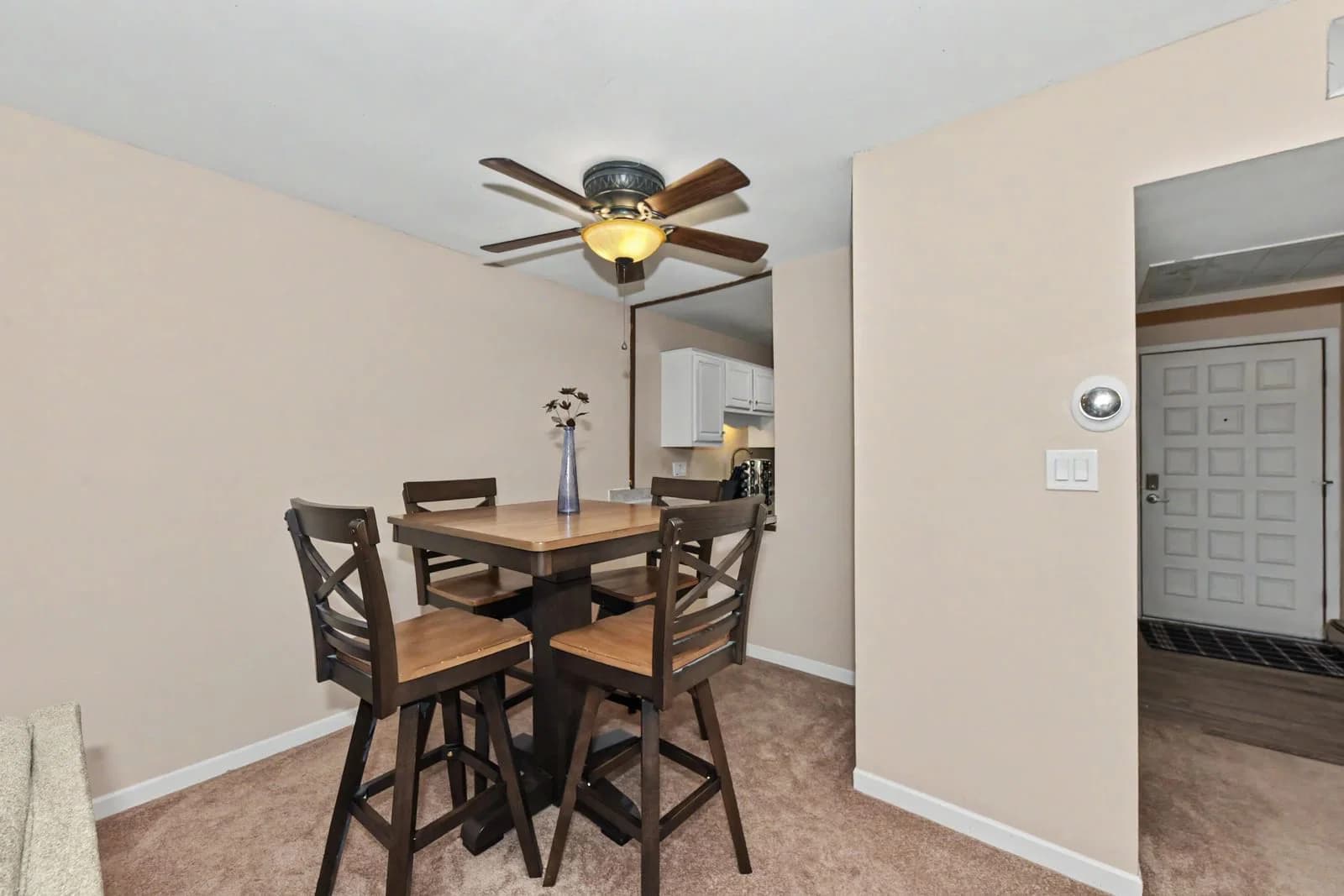 11907 Appleton Ave 5