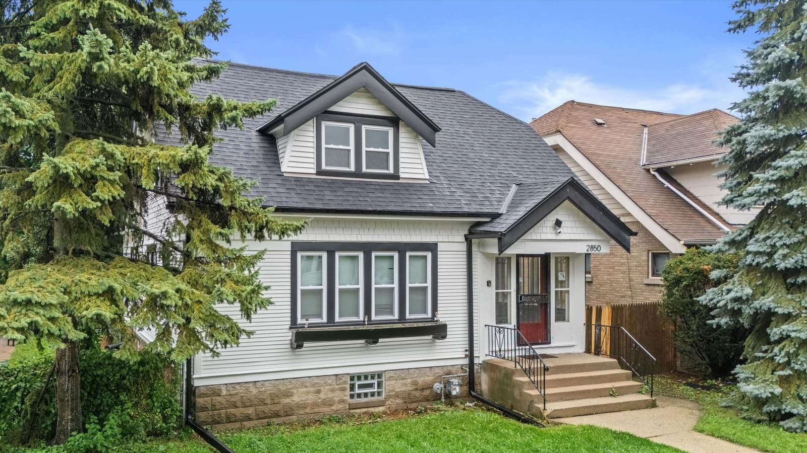 2850 46th St, Milwaukee, WI 53210 2