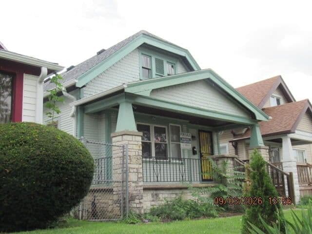 3937 22nd St, Milwaukee, WI 53206 2