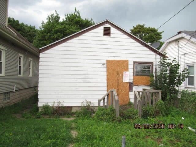 4118 7th St, Milwaukee, WI 53209 3