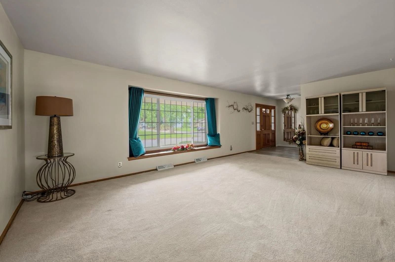 10105 Terra Ave, Milwaukee, WI 53224 3