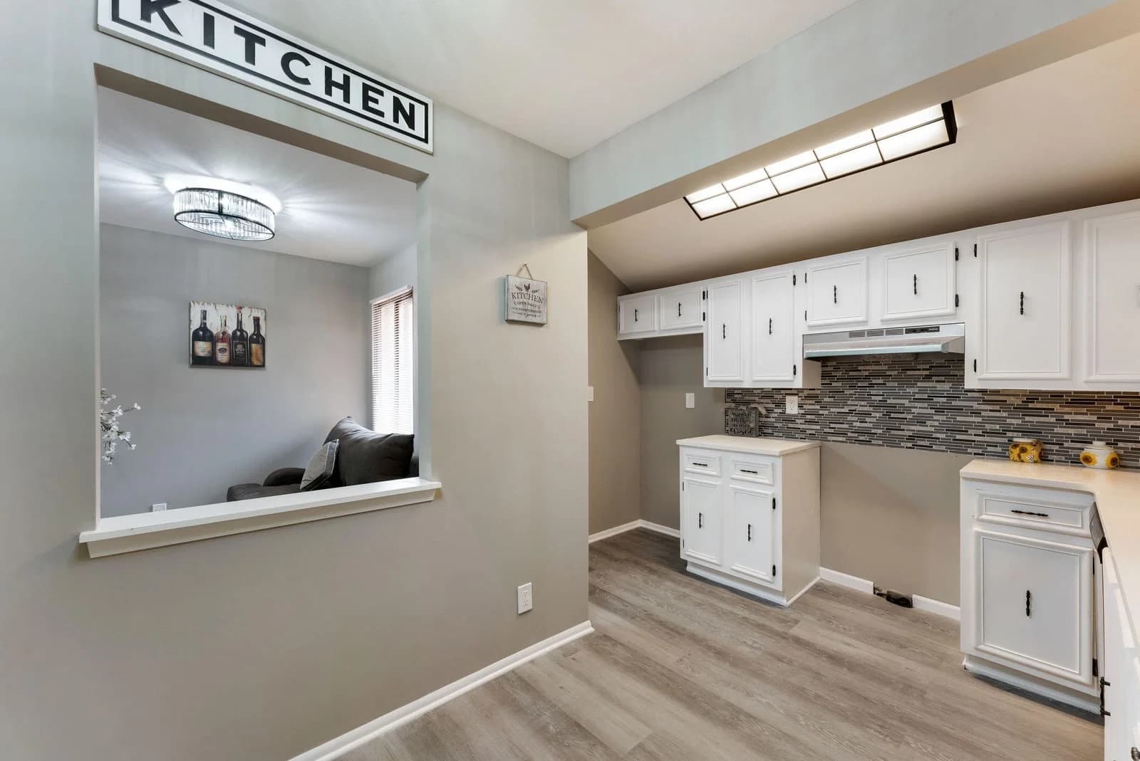 8617 Servite Dr 5