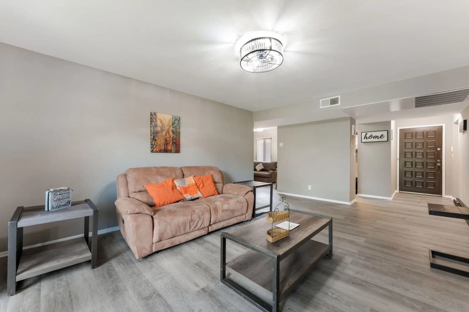 8617 Servite Dr 4