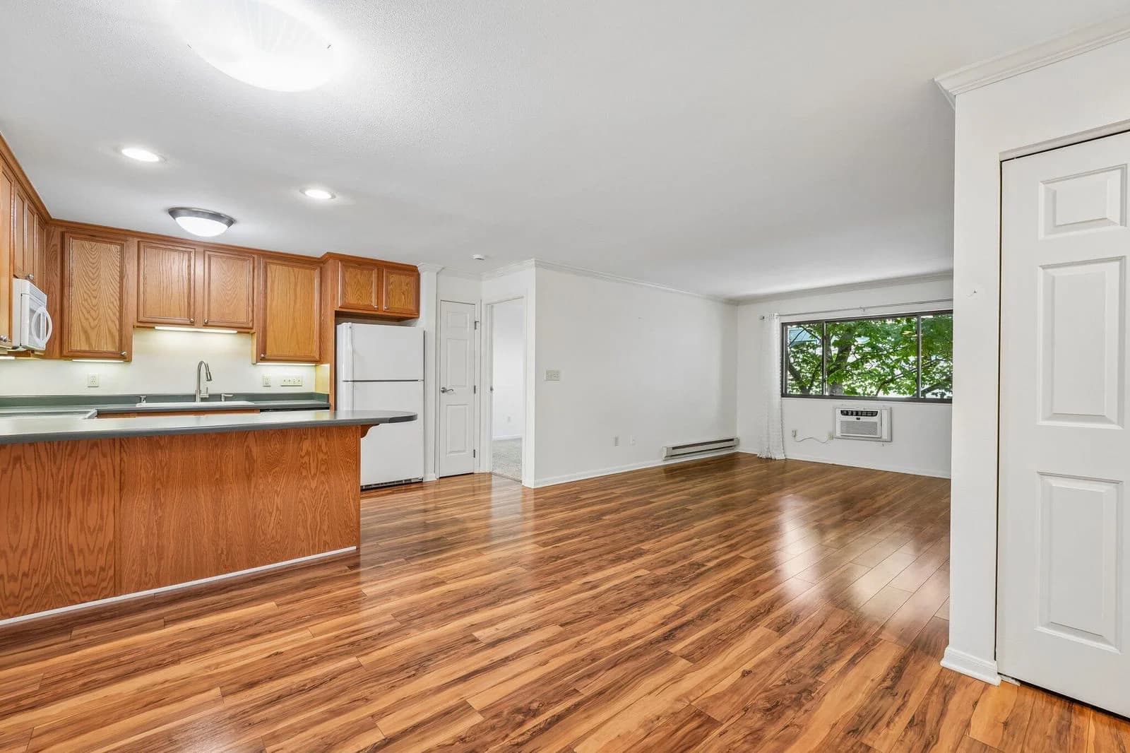1108 Milwaukee St, Milwaukee, WI 53202 3