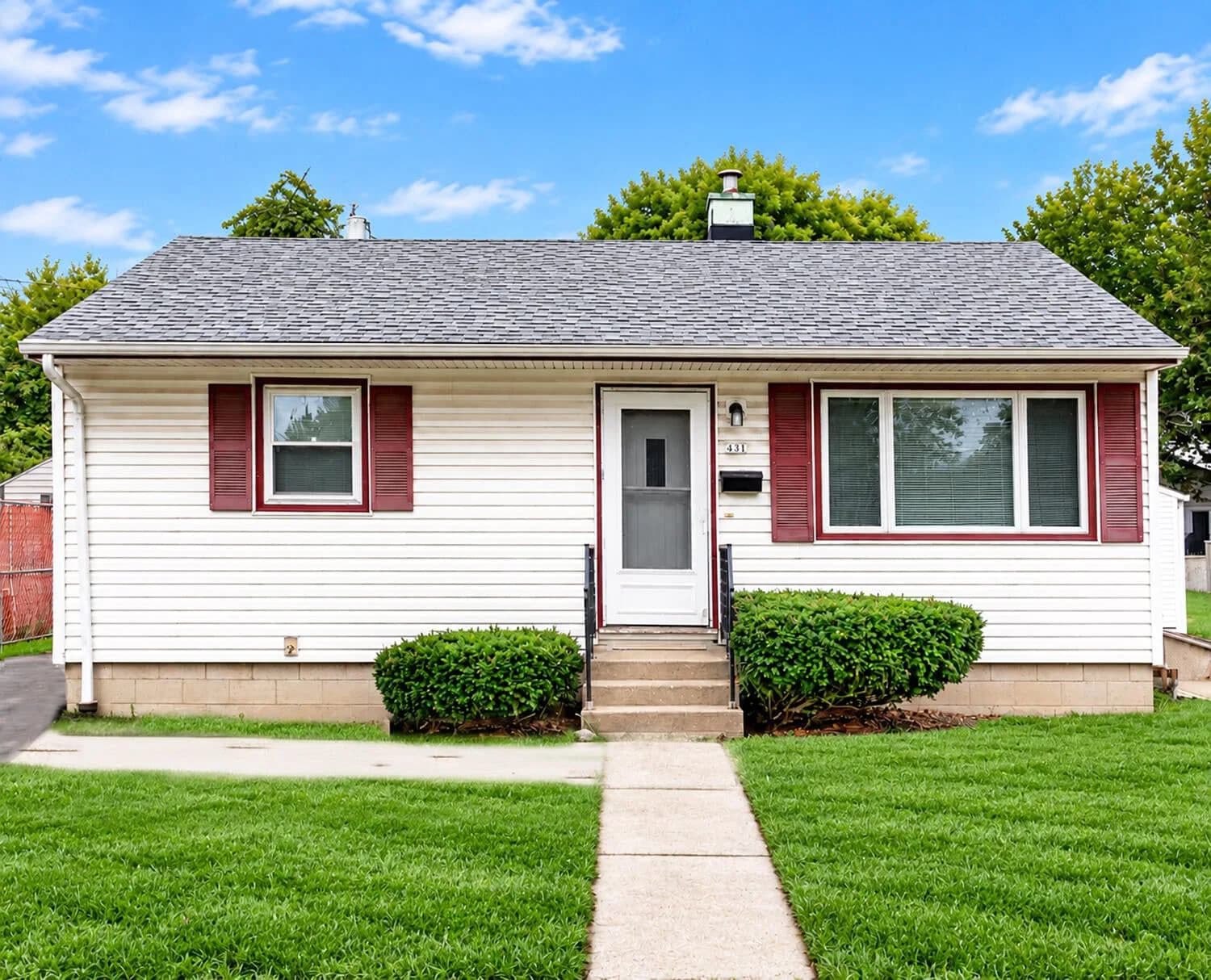431 88th St, Milwaukee, WI 53214