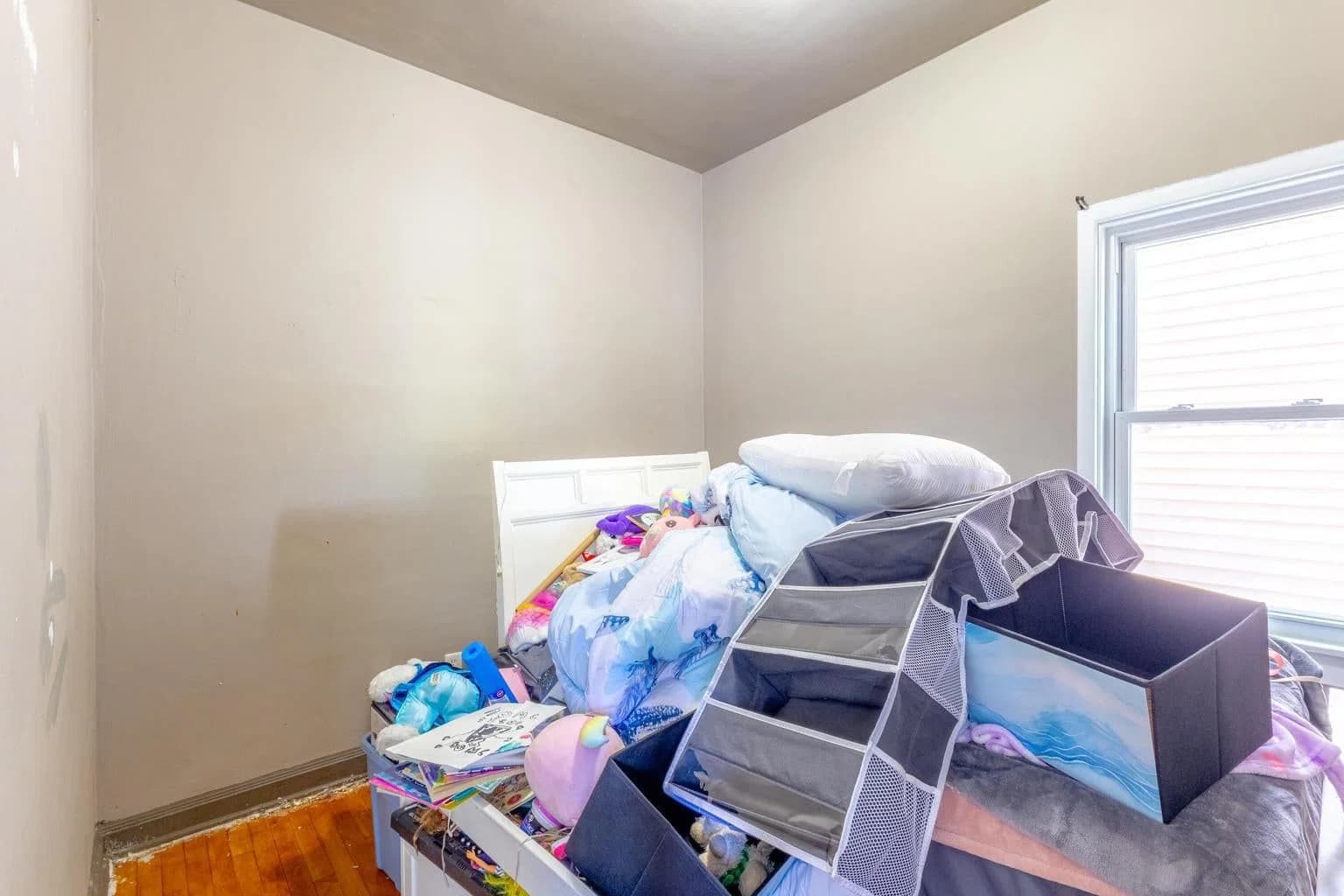 1327 Orchard St 4
