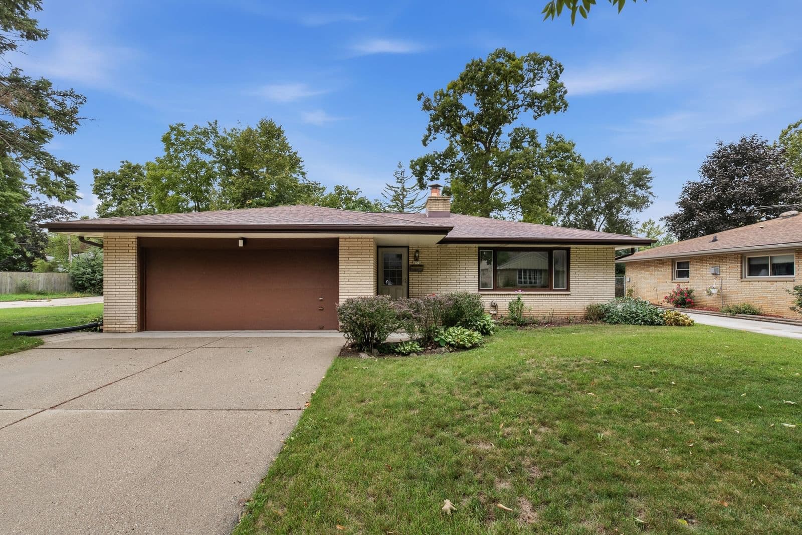 4973 19th St, Milwaukee, WI 53221