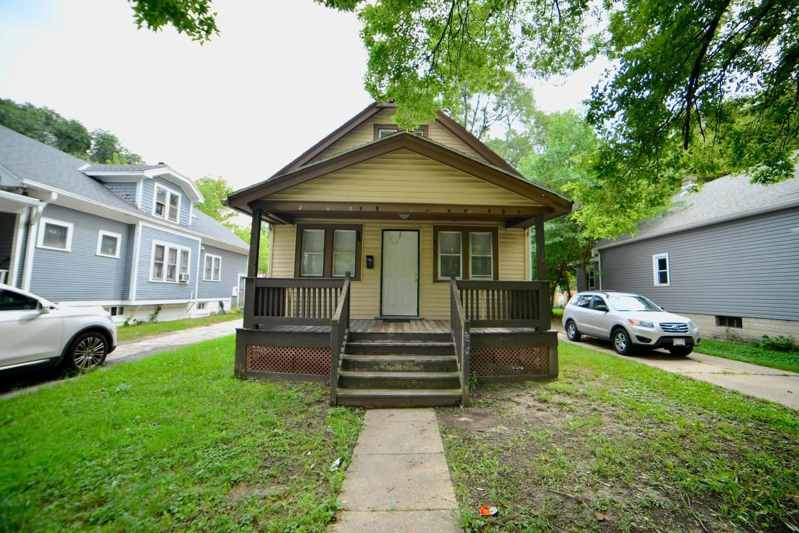4702 49th St, Milwaukee, WI 53218