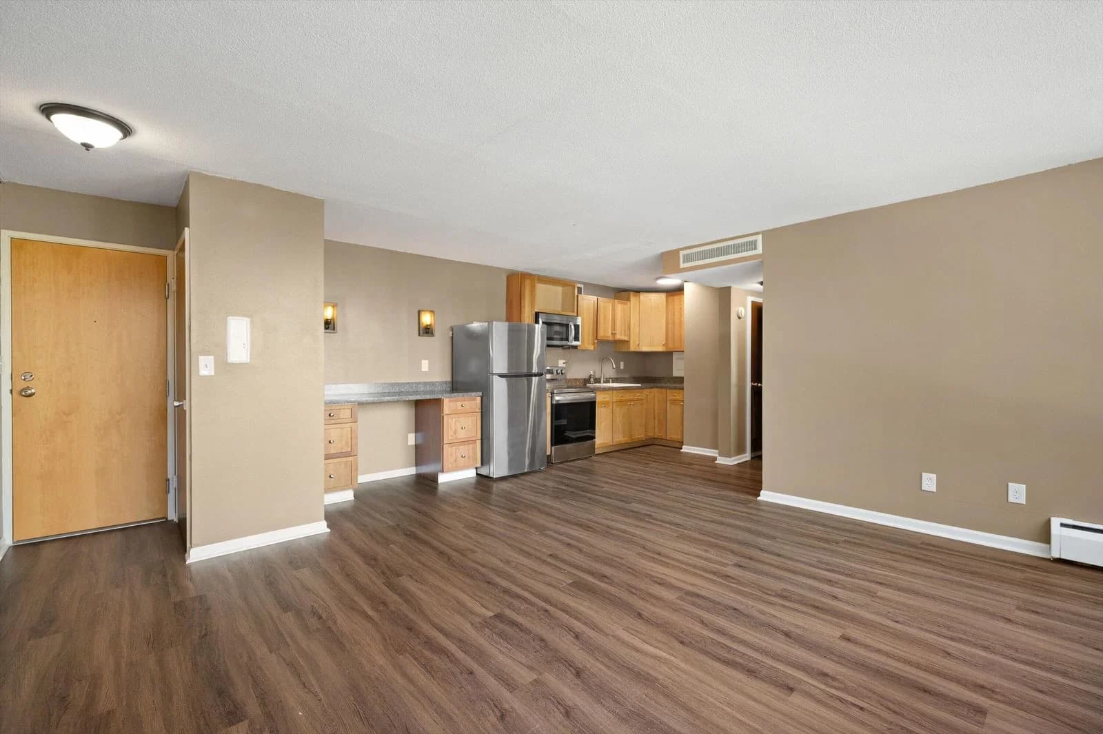 1409 Prospect Ave, Milwaukee, WI 53202 3