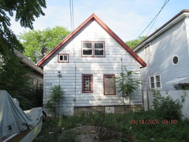 3716 26th St, Milwaukee, WI 53206 2