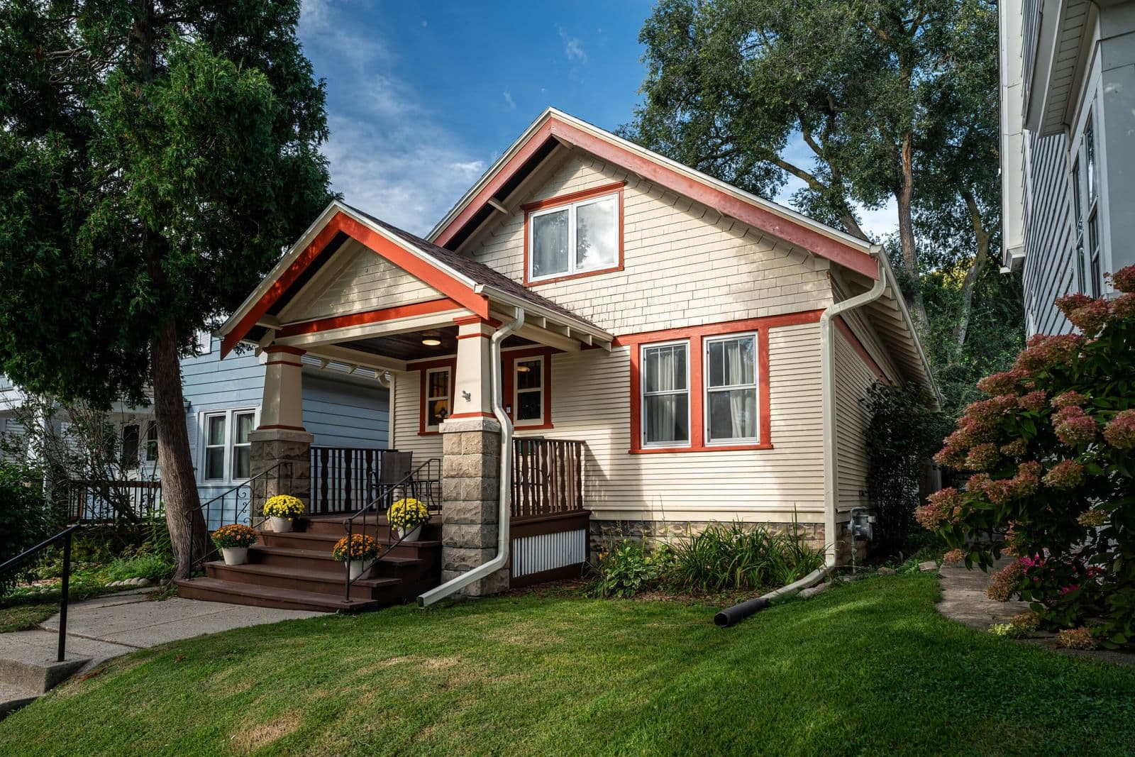 2967 Herman St, Milwaukee, WI 53207