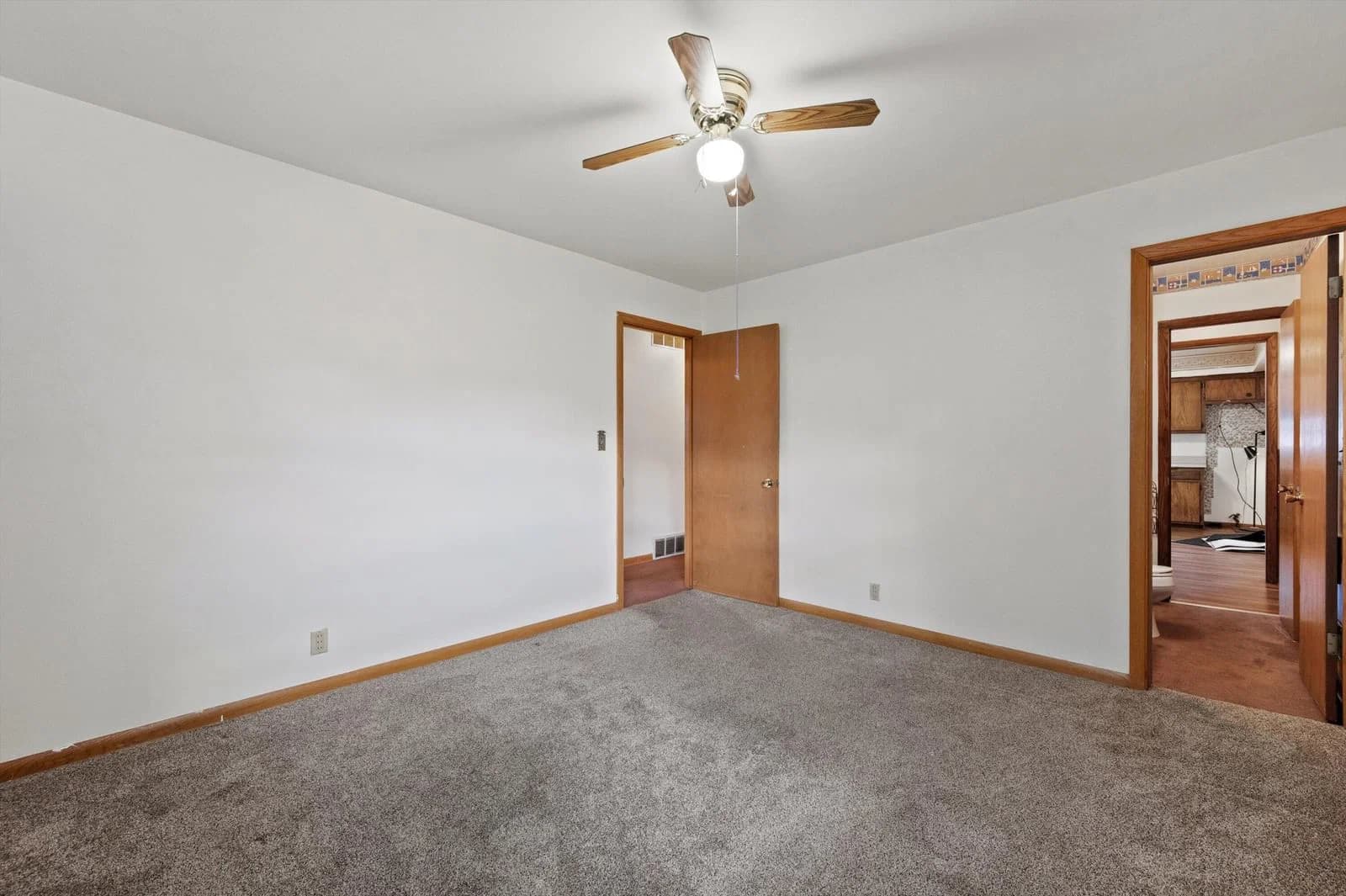 6430 48th Ct 5