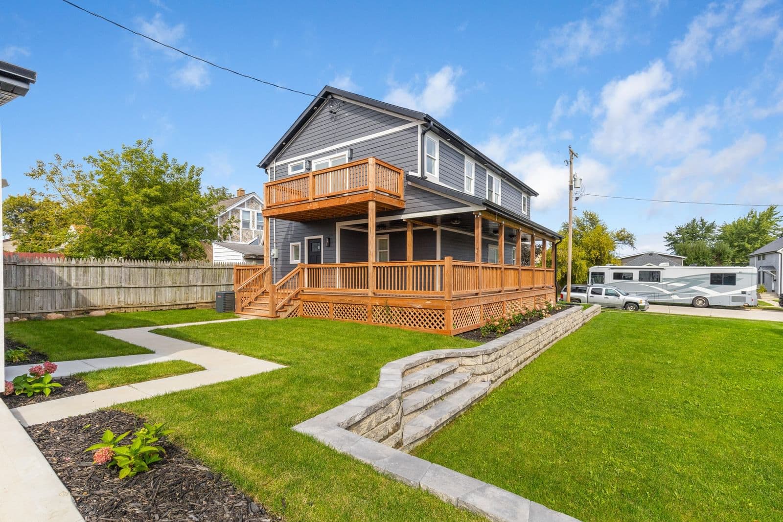 1107 Marshall Ave 4