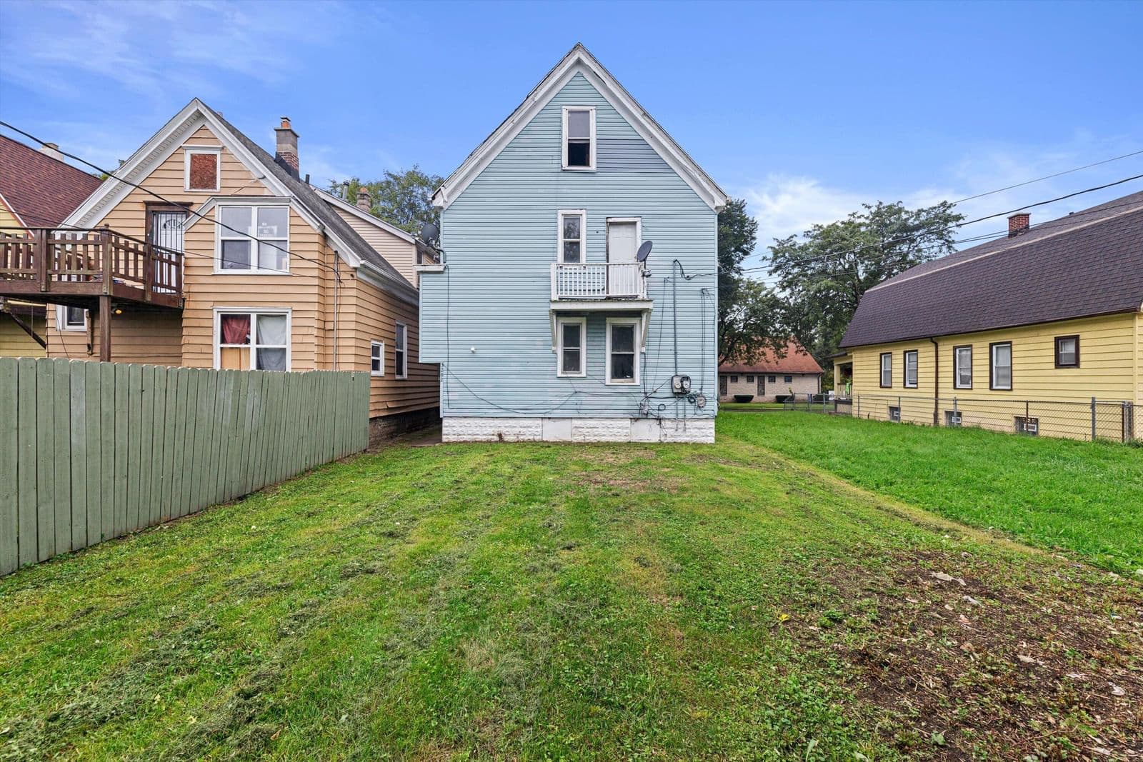3280 26th St, Milwaukee, WI 53206 3