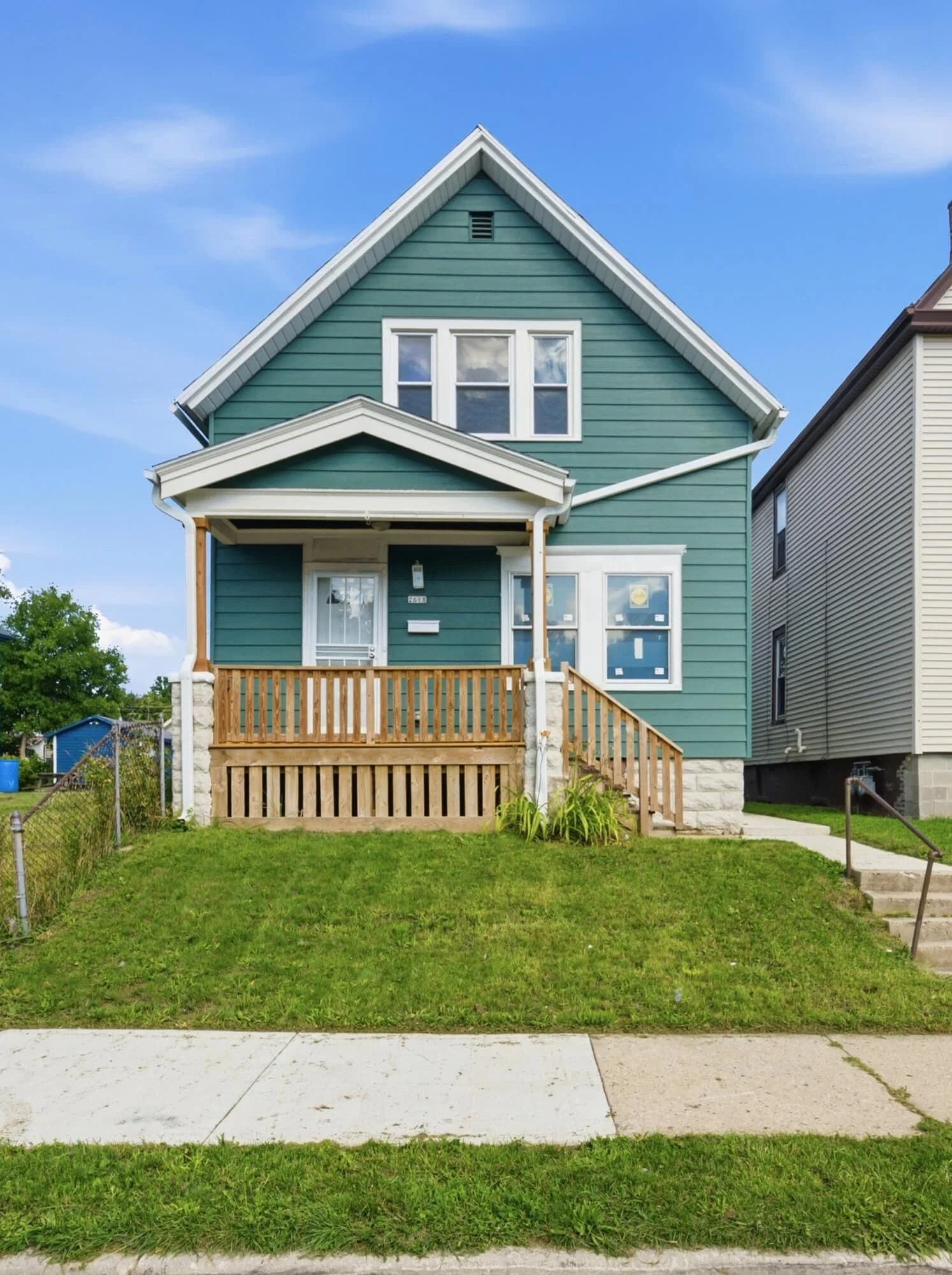 2618 24th Pl, Milwaukee, WI 53206