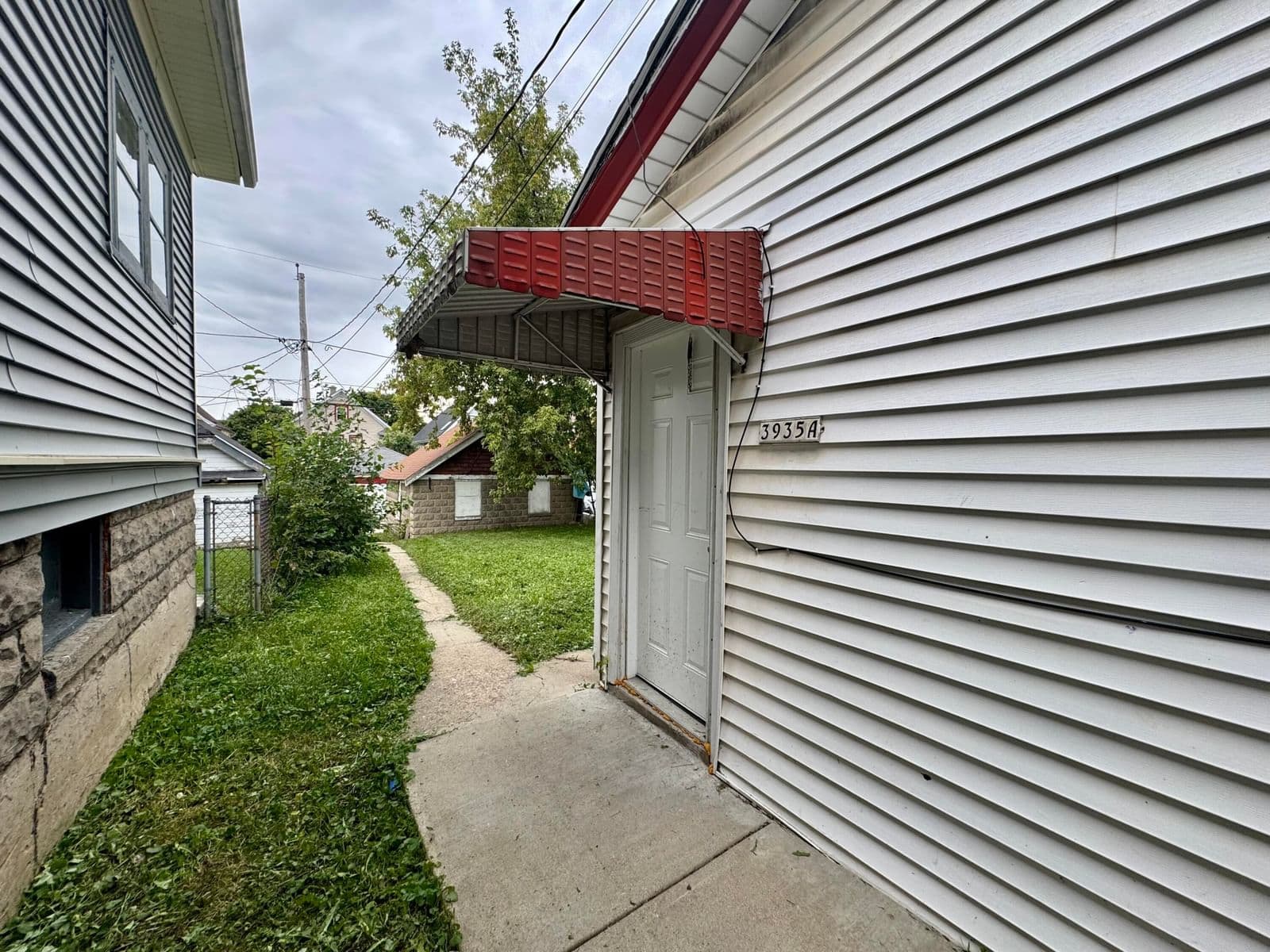 3935A 13th St, Milwaukee, WI 53206 3