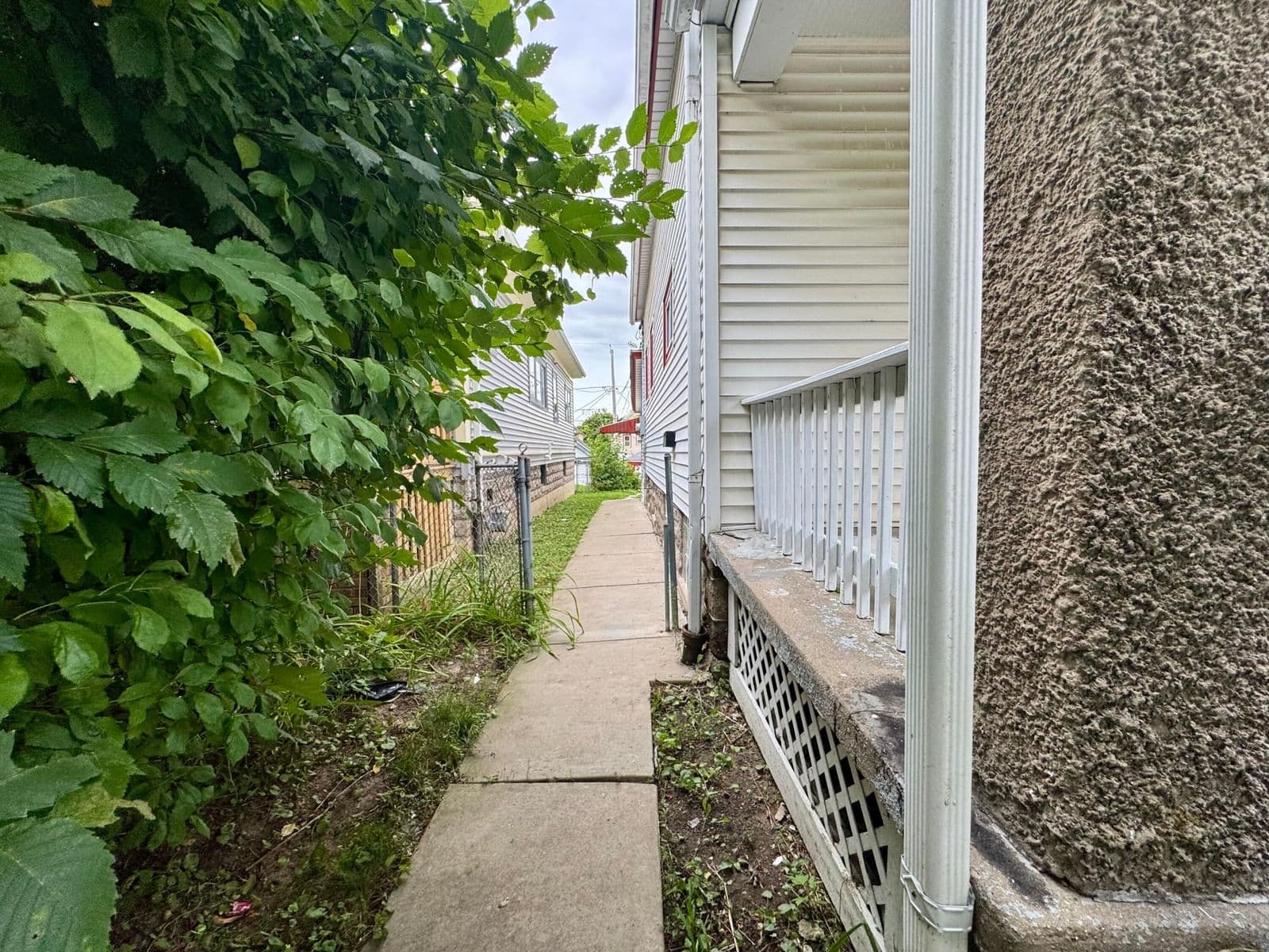 3935A 13th St, Milwaukee, WI 53206 2