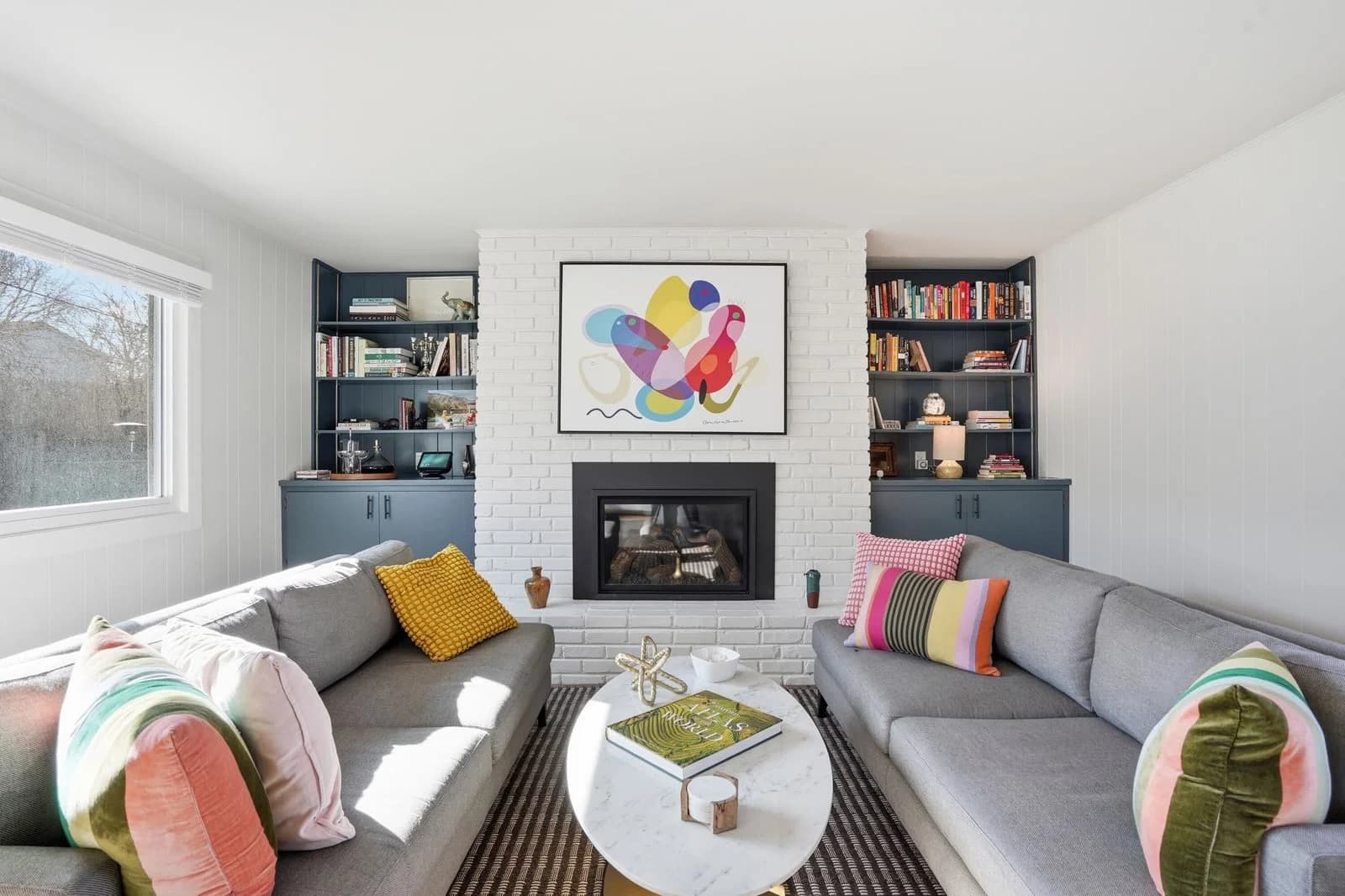9155 Park Hill Ave, Milwaukee, WI 53226 2