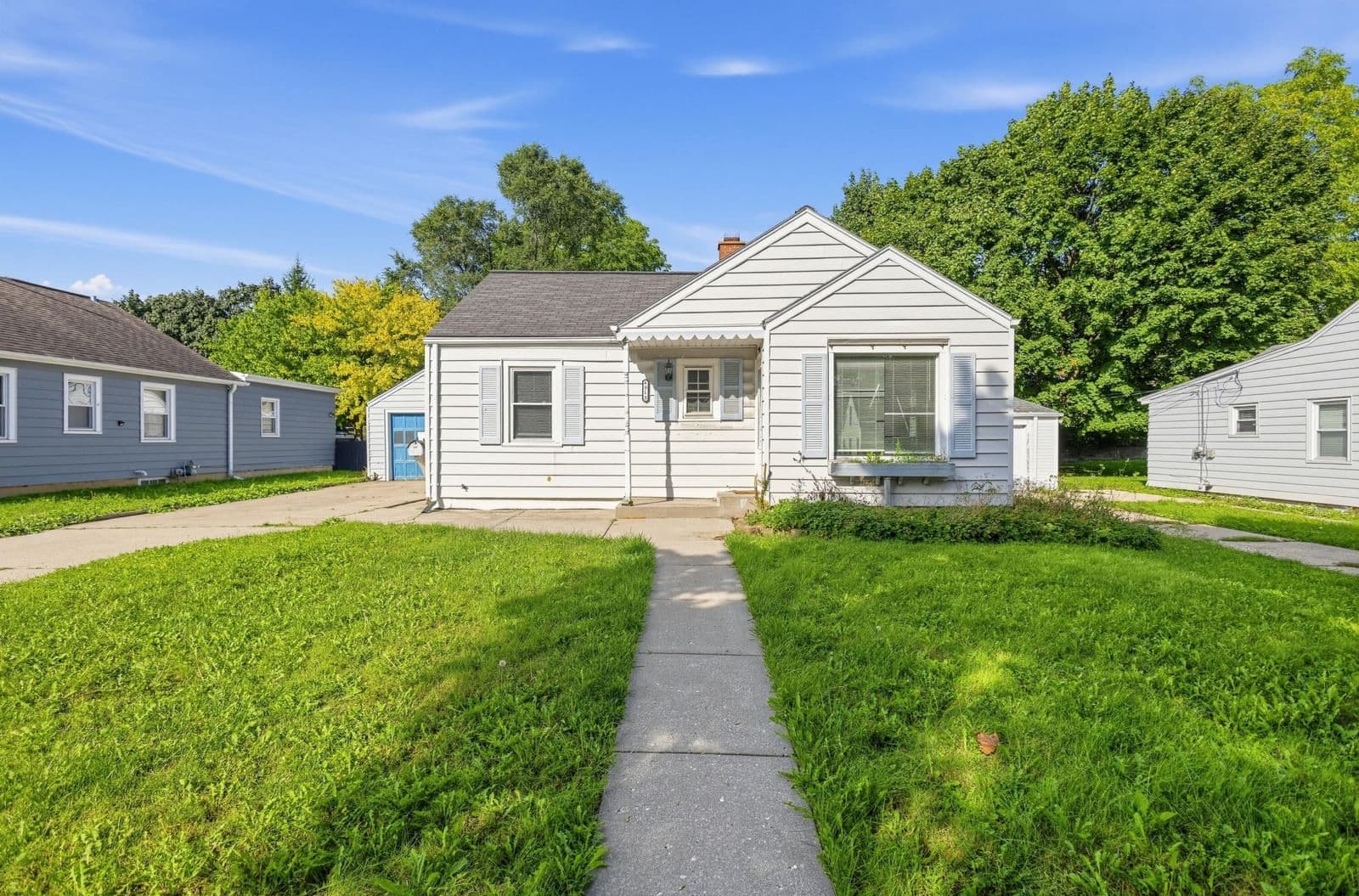 4913 74th St, Milwaukee, WI 53218 2