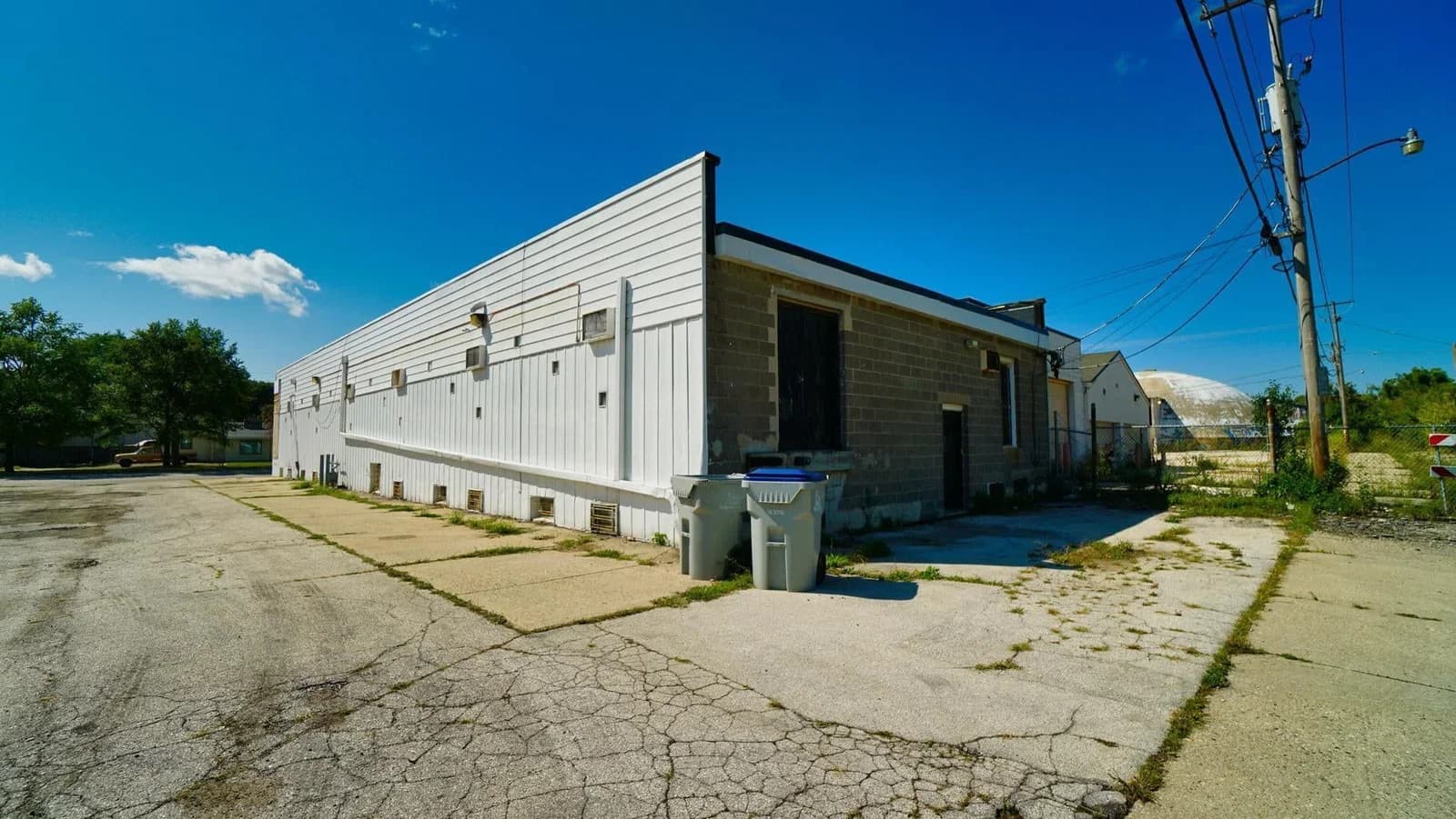 7212 Fond Du Lac Ave, Milwaukee, WI 53218 3