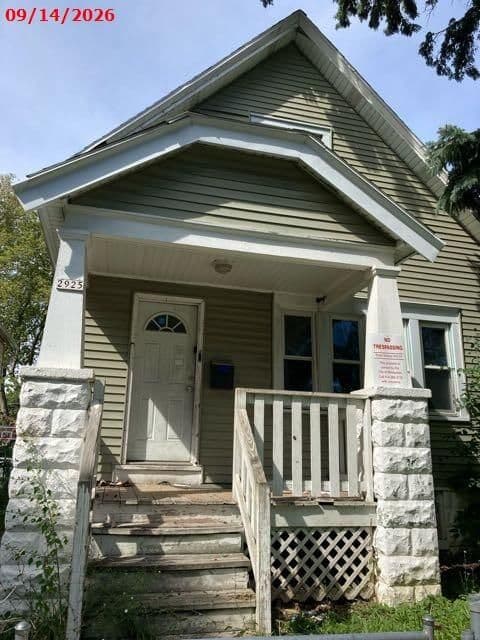 2925 23rd St, Milwaukee, WI 53206