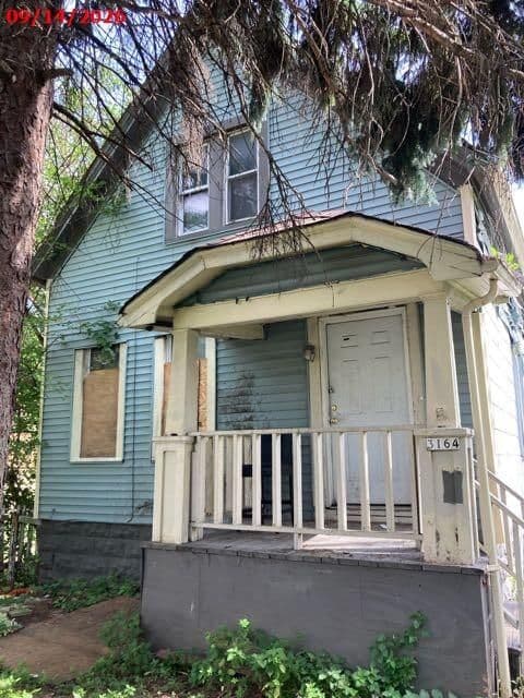 3164 35th St, Milwaukee, WI 53216
