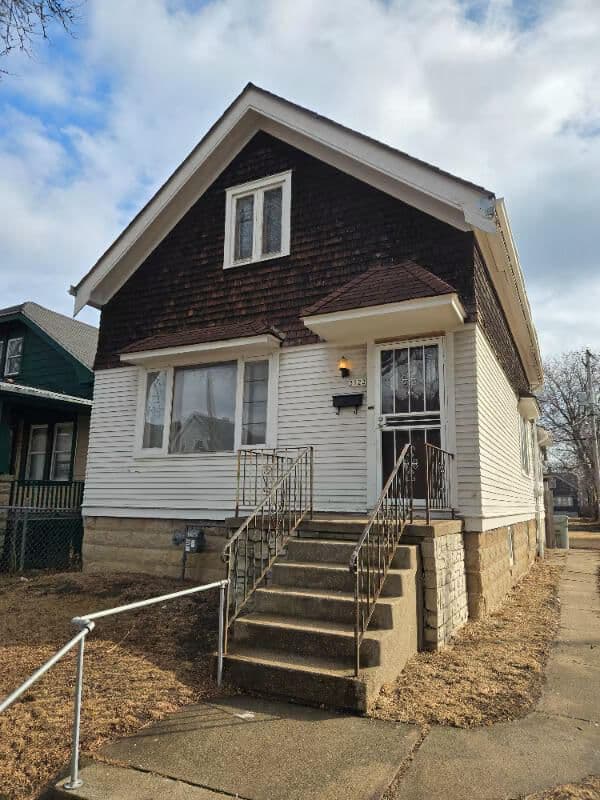 3122 42nd St, Milwaukee, WI 53216