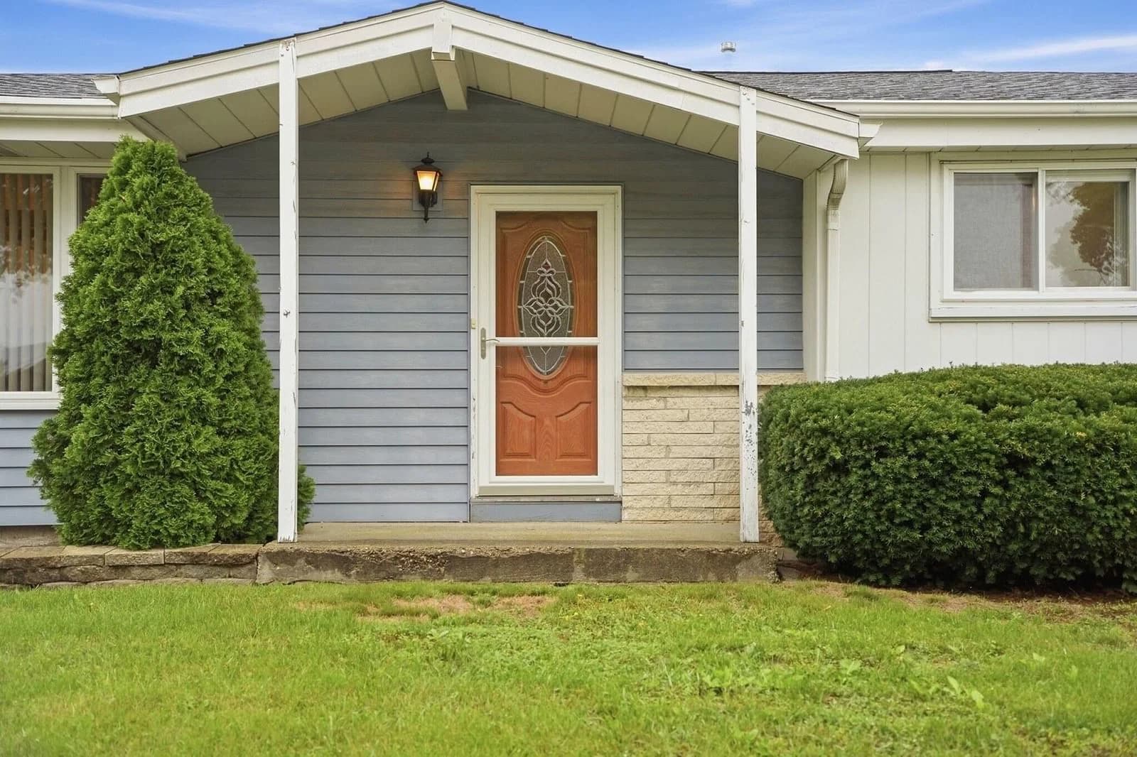 6665 20th St, Oak Creek, WI 53154 3