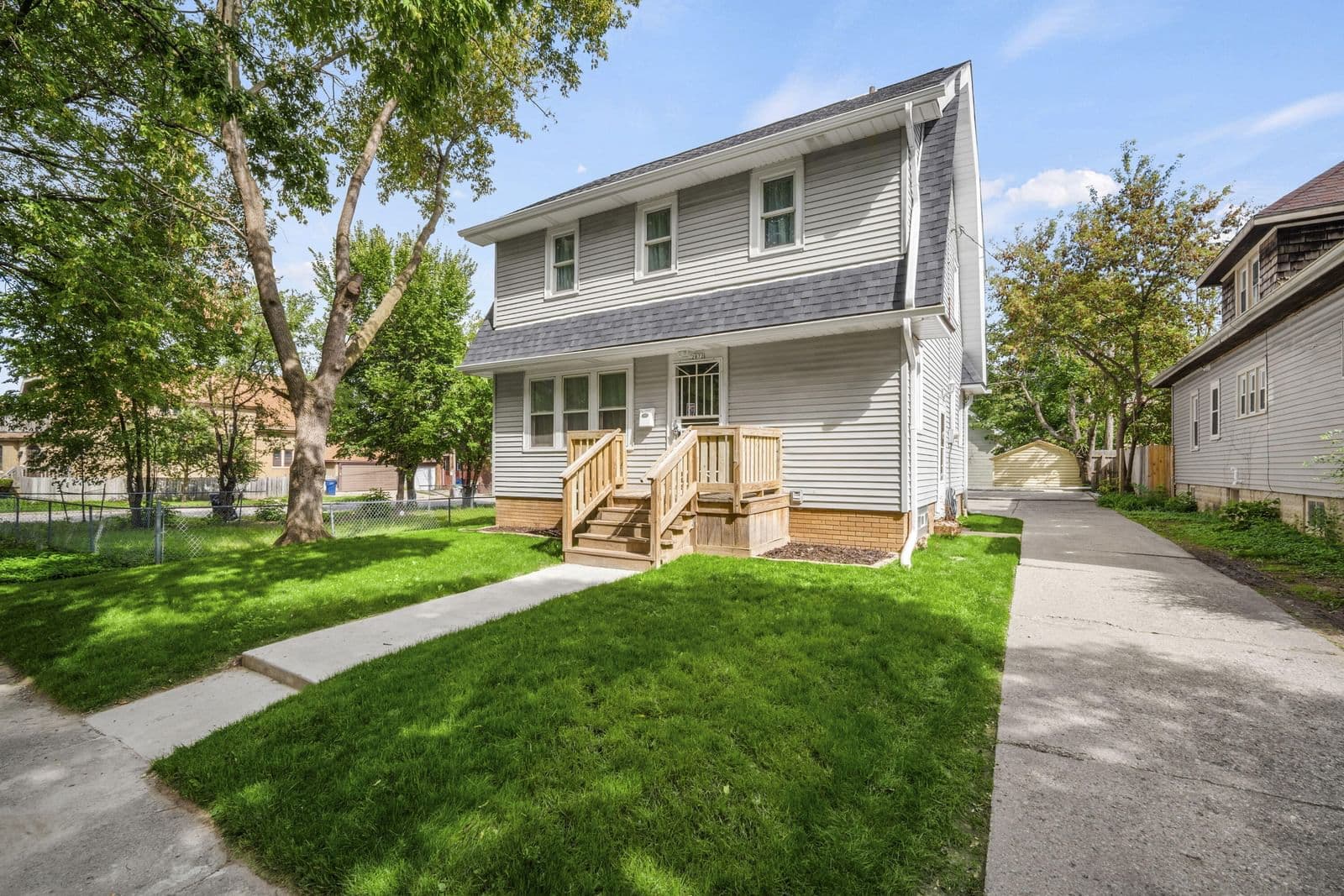 2872 58th St, Milwaukee, WI 53210 3