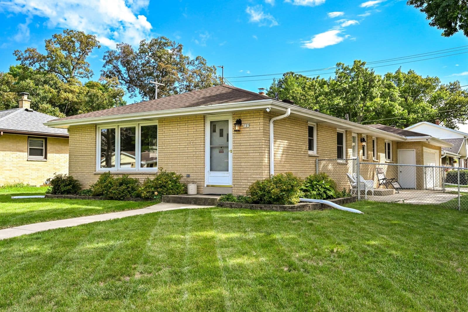 727 Abbott Ave, Milwaukee, WI 53221