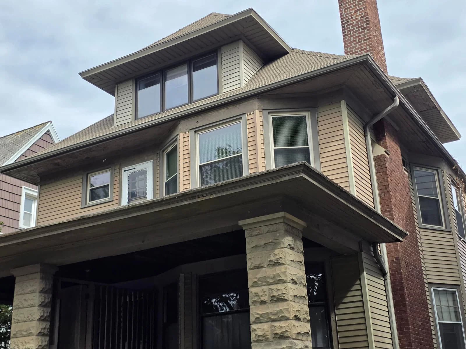 2912 Maryland Ave, Milwaukee, WI 53211 3