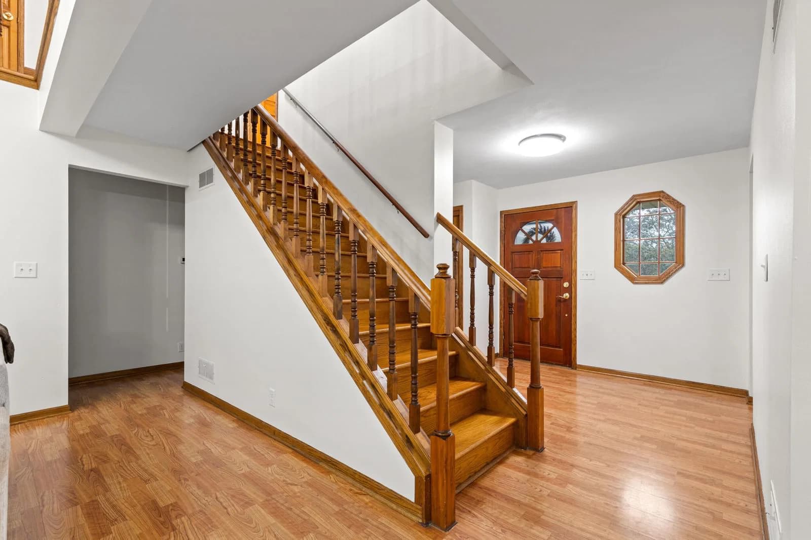 4110 Carpenter Ave 5