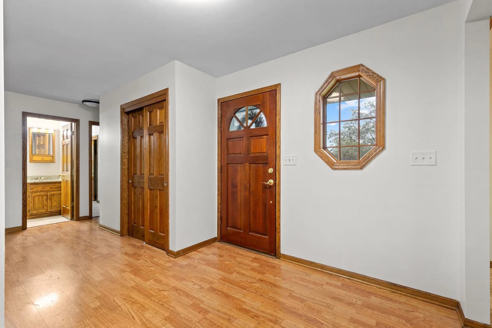 4110 Carpenter Ave 4