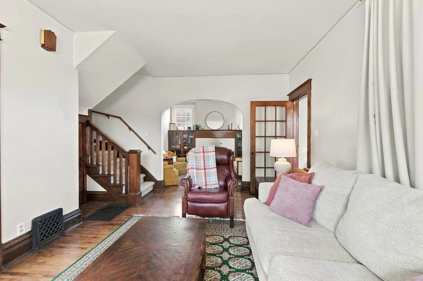 2434 Chicago Ave, South Milwaukee, WI 53172 3