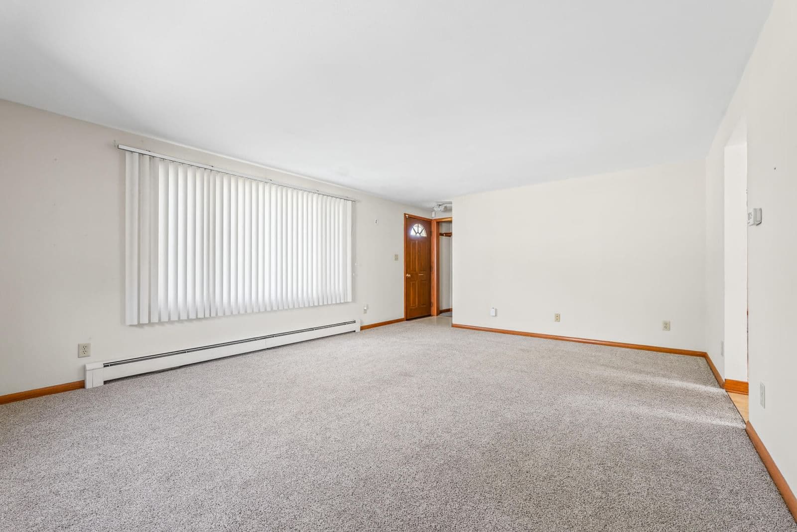 823 Columbia Ave 4
