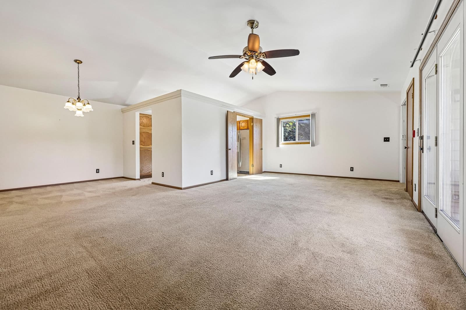 3725 Loomis Rd 4