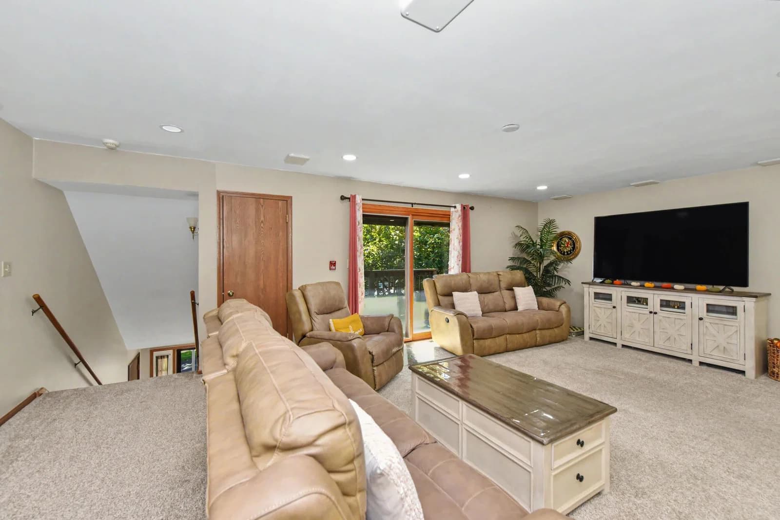 3732 Cold Spring Rd 5