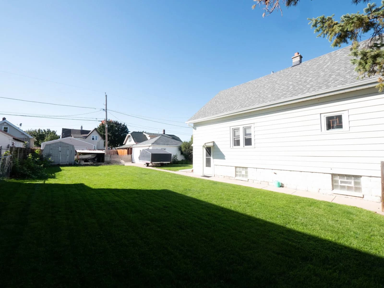 2131 62nd St, West Allis, WI 53219 2