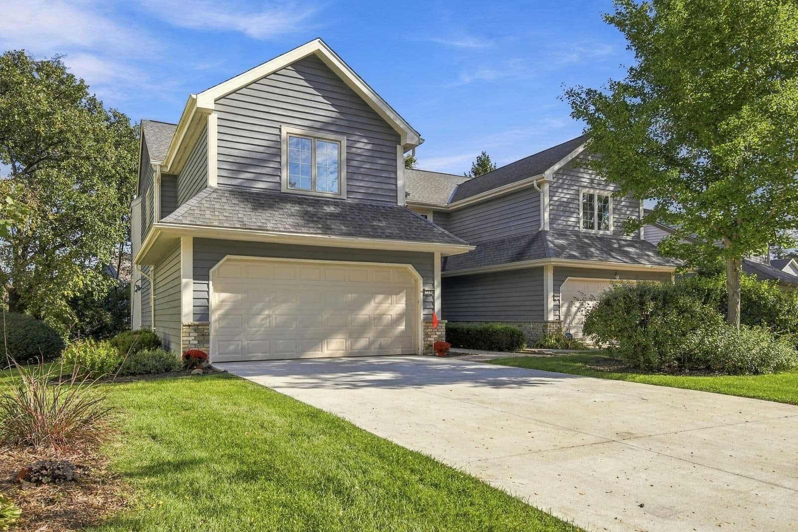 7534 Tuckaway Creek Dr, Franklin, WI 53132