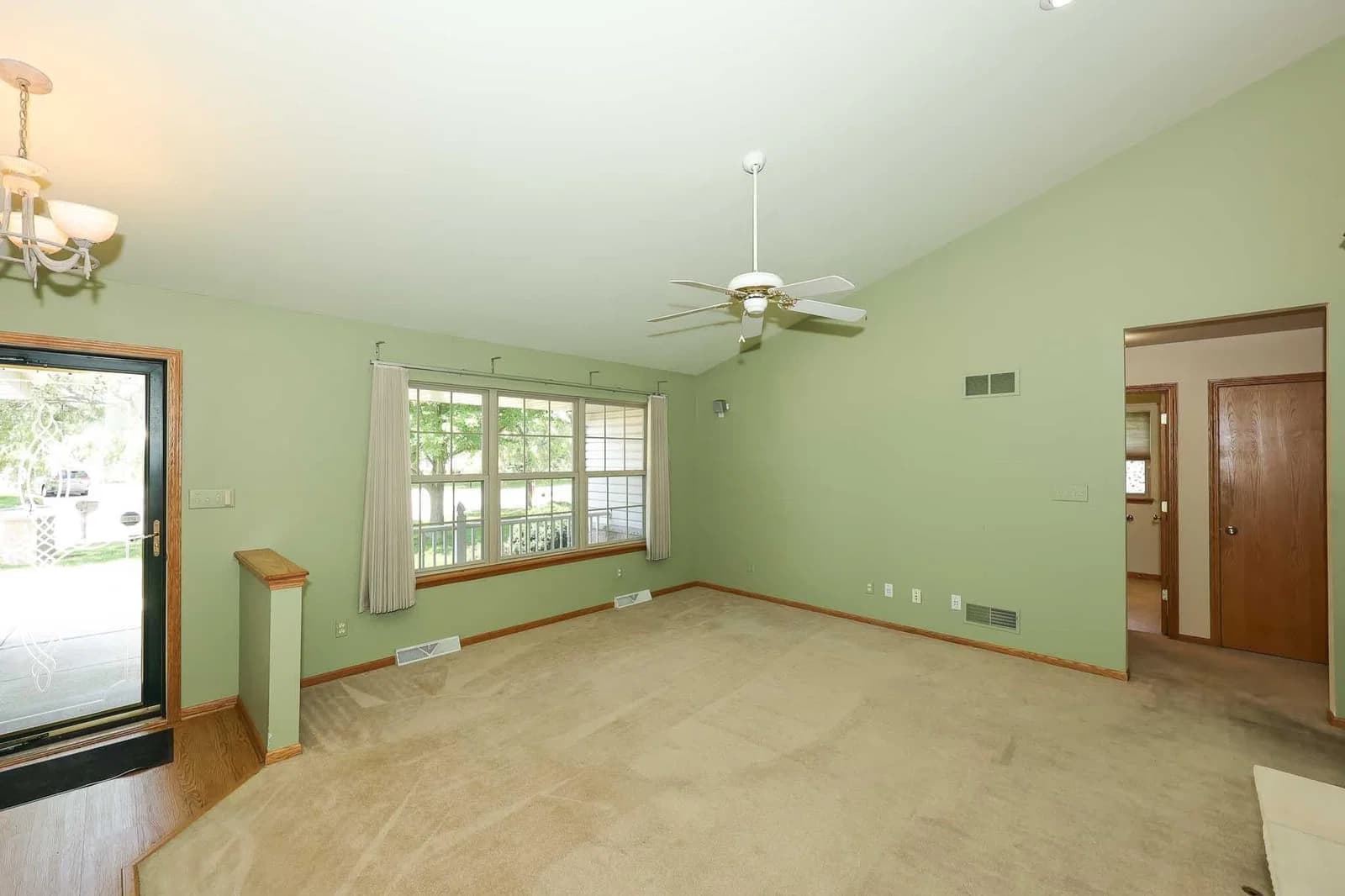 6652 Scenic Ct 4