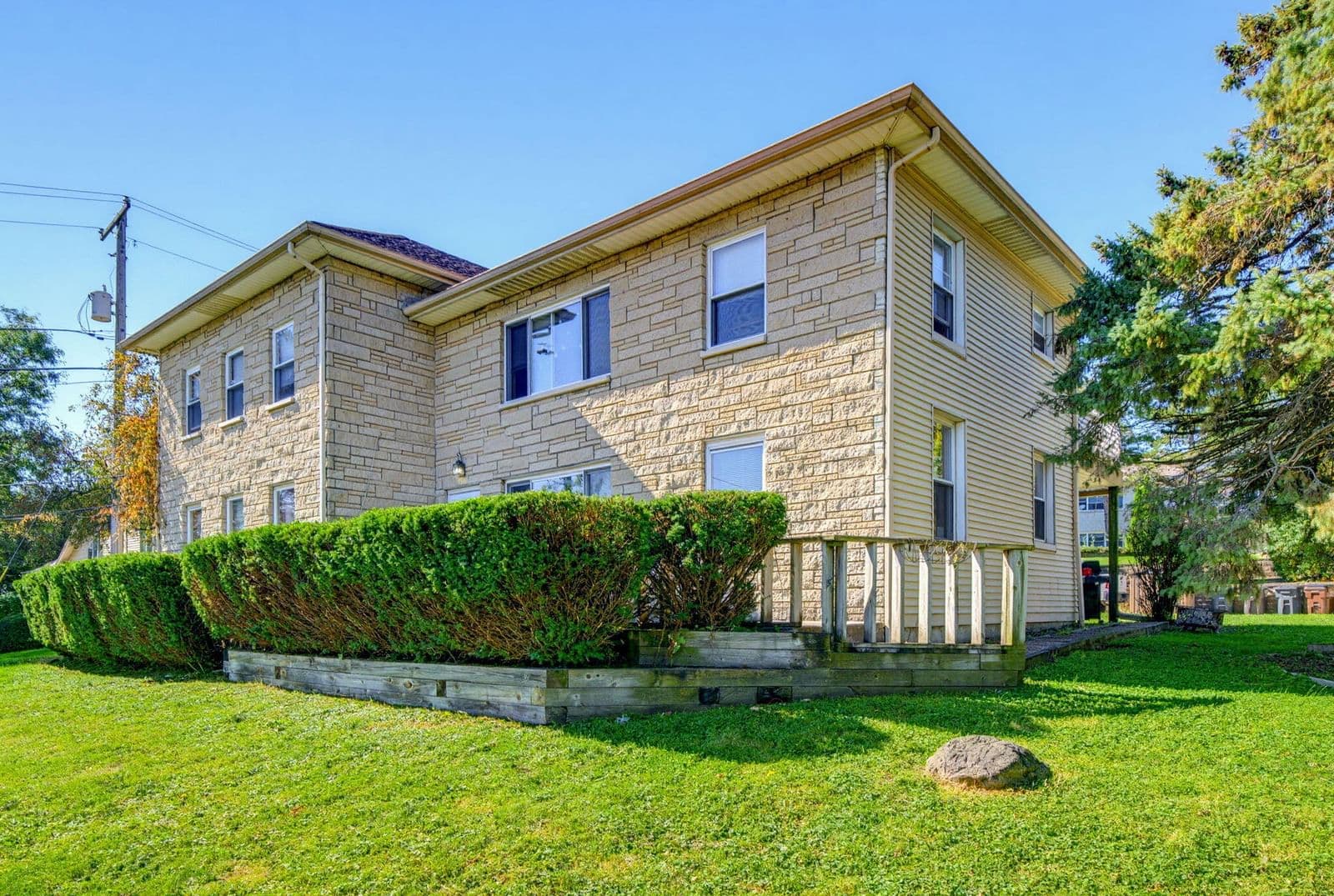 11102 Forest Home Ave, Franklin, WI 53132