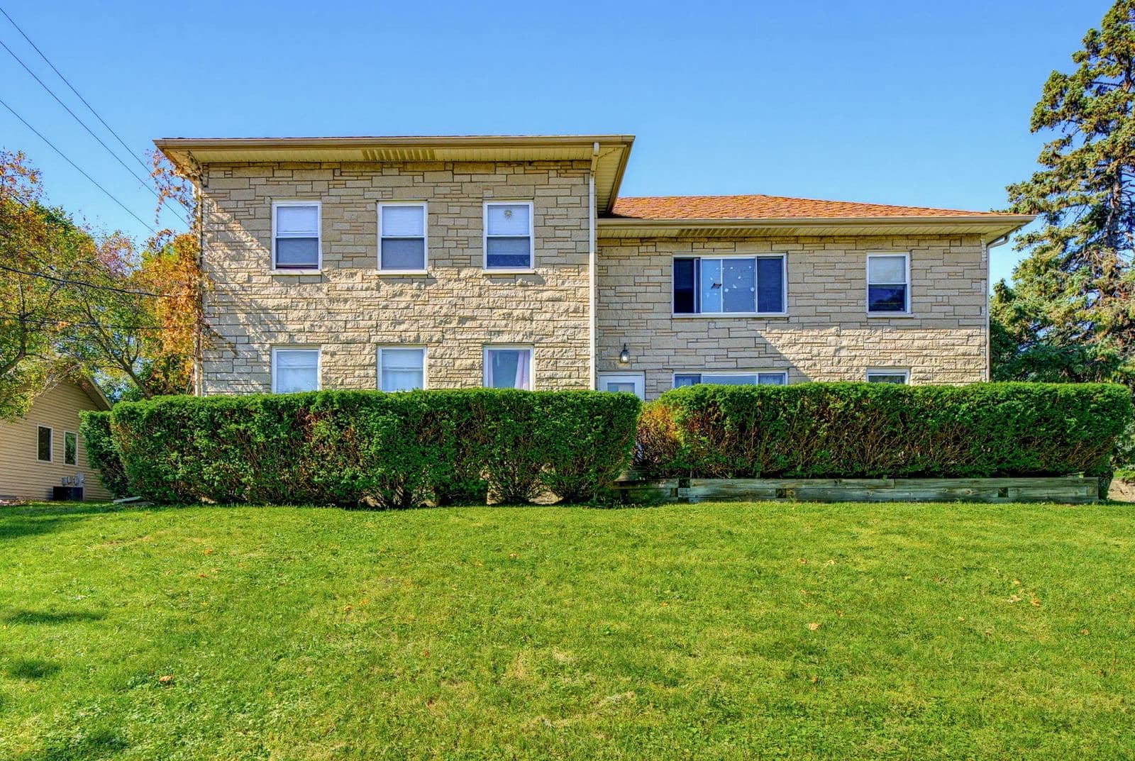 11102 Forest Home Ave, Franklin, WI 53132 2