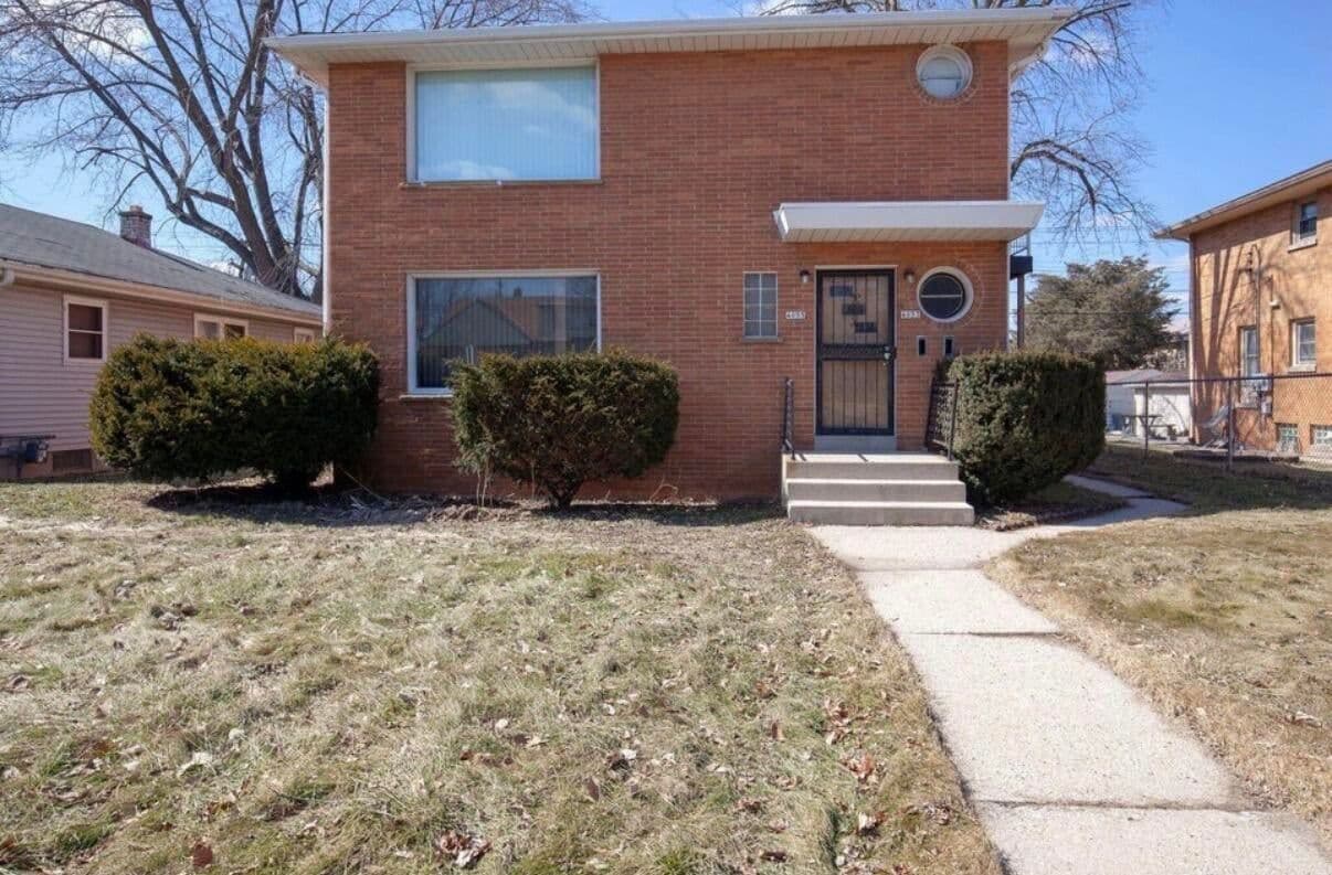 4055 68th St, Milwaukee, WI 53216