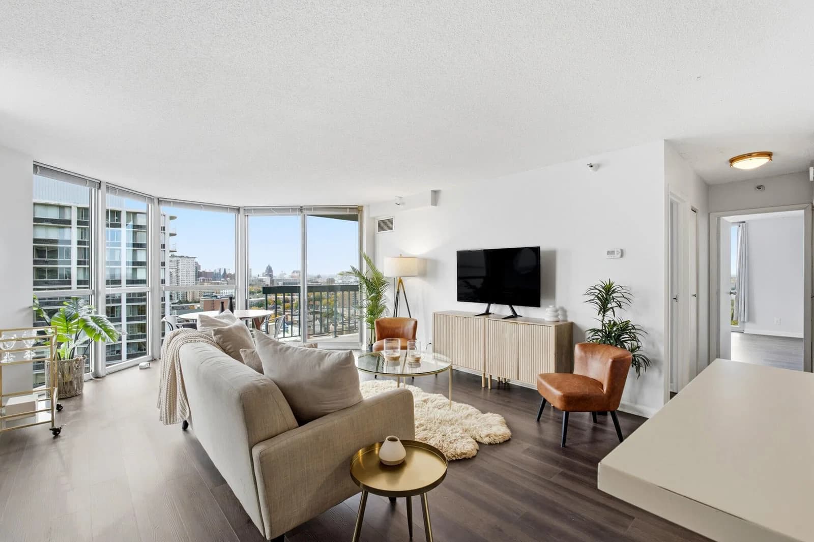 1660 Prospect Ave 4