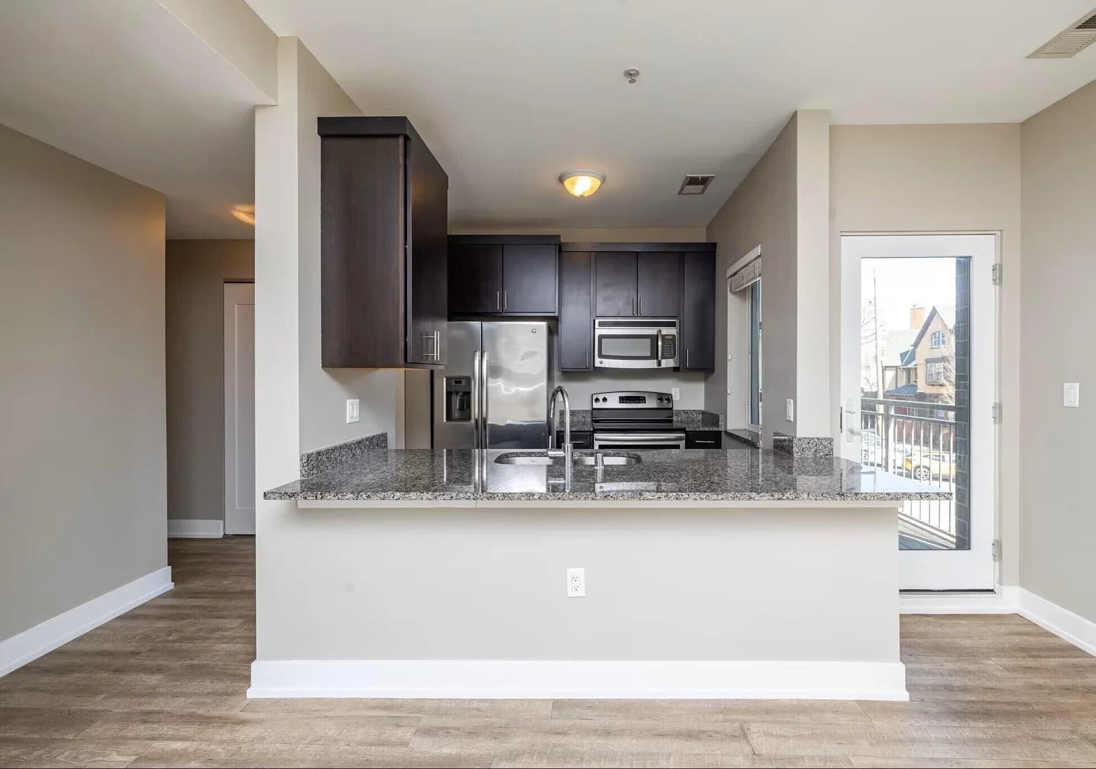 1809 Cambridge Ave 5