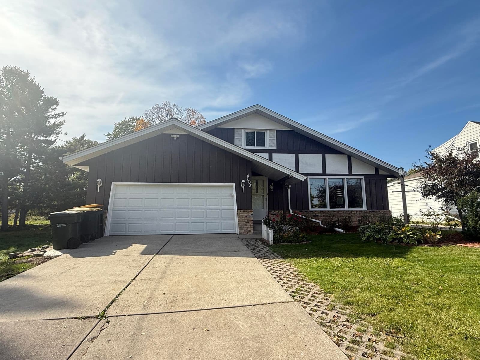 4603 118th St, Wauwatosa, WI 53225 3