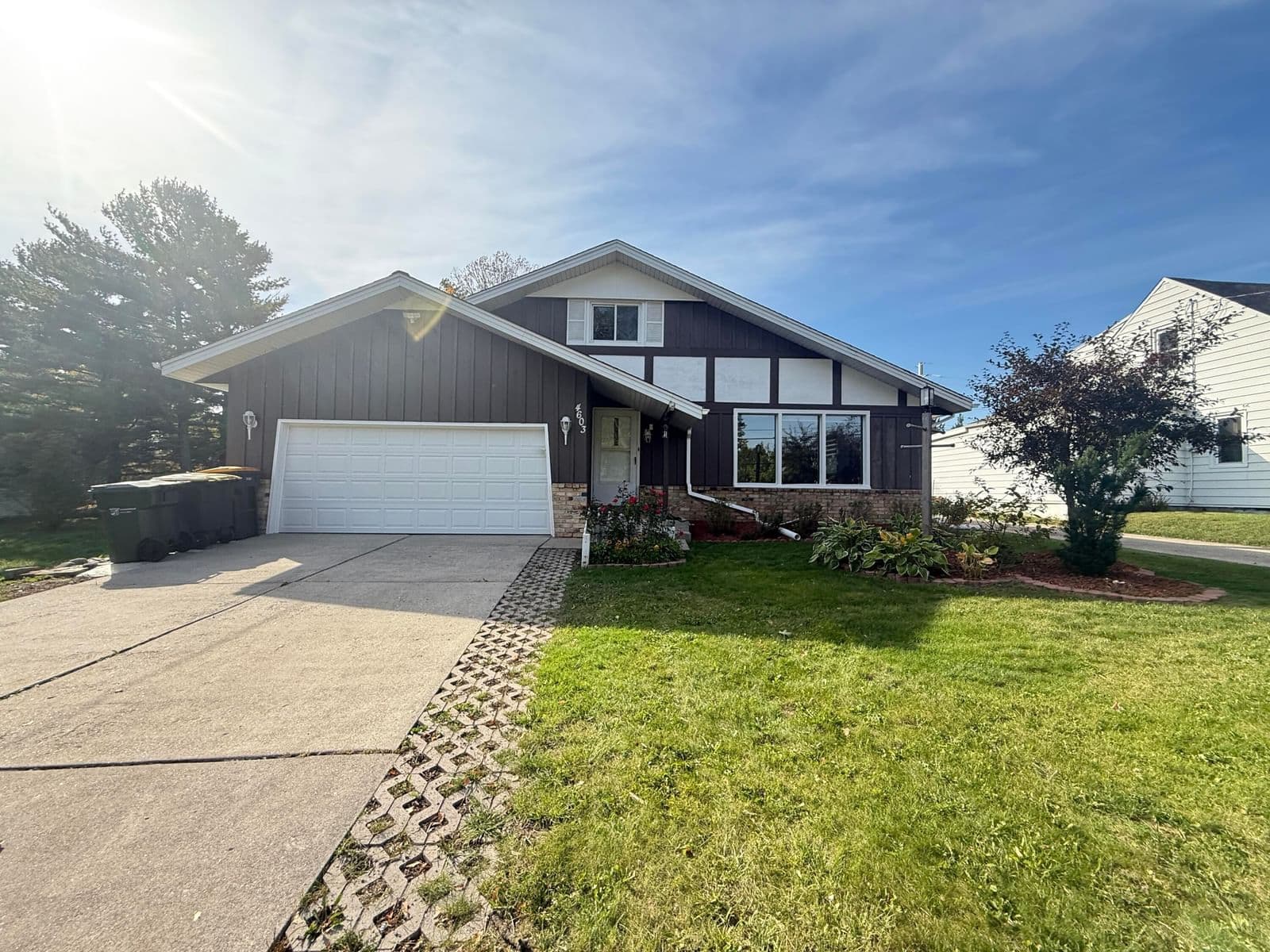 4603 118th St, Wauwatosa, WI 53225